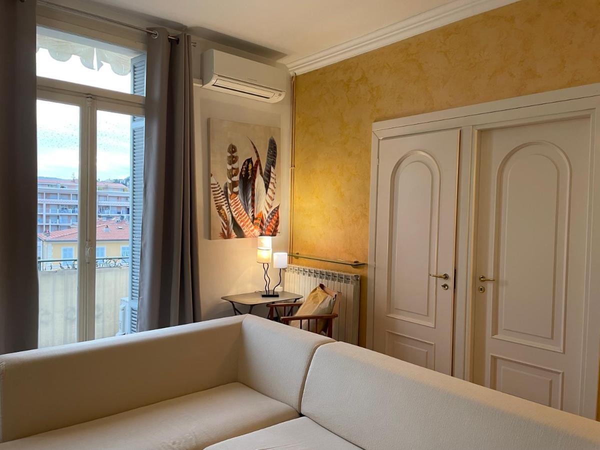 Menton Centre Vue Imprenable Sur Mer Et Jardin Bioves Exterior photo