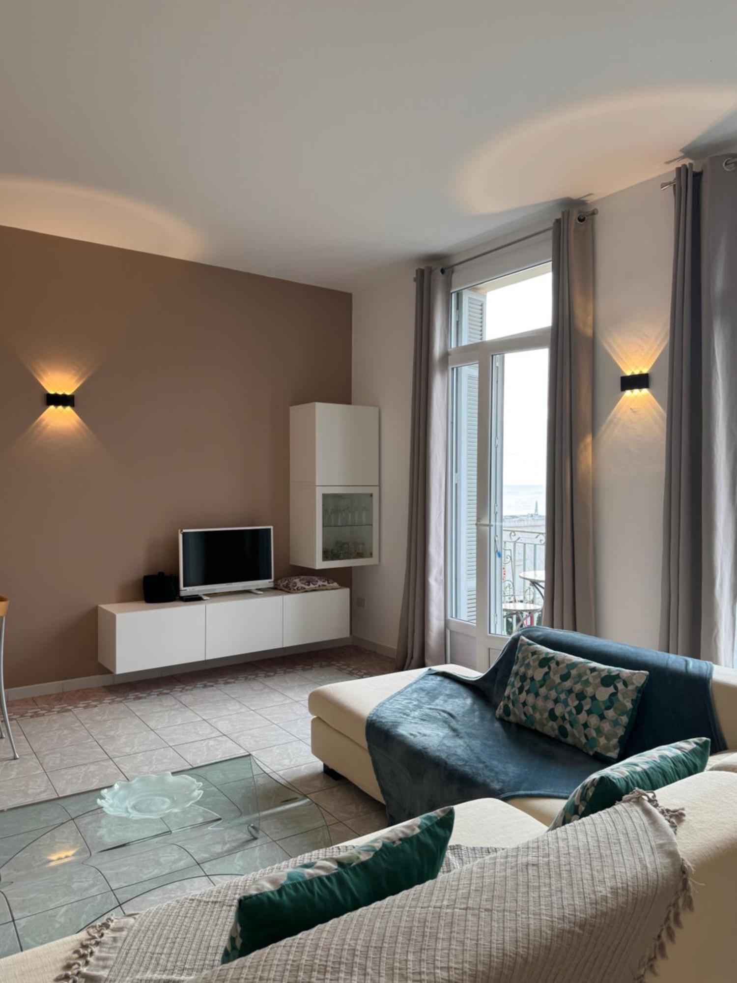 Menton Centre Vue Imprenable Sur Mer Et Jardin Bioves Exterior photo